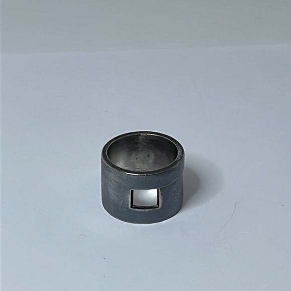 Authentic Gucci Ruthenium sterling silver band ring size5 - Picture 2 of 7